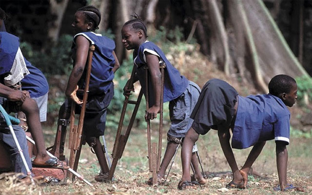 Fotógrafo fala dos 18 anos que passou a registar o combate à pólio