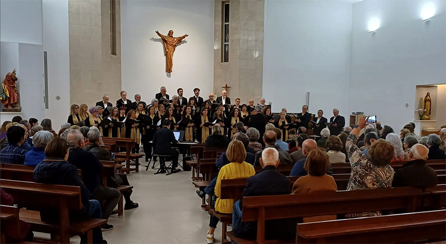 Concerto solidário com o Coral Luísa Todi na igreja de S. Paulo