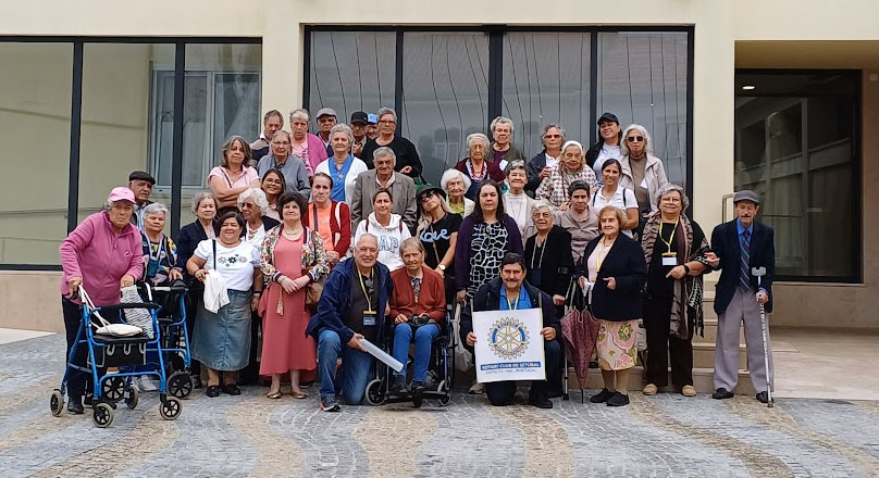 O Rotary Club de Setúbal realizou, no dia 3 de Outubro, a tradicional peregrinação a Fátima com alguns utentes de todos os Lares da Santa Casa da Misericórdia de Setúbal