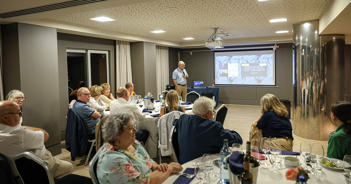 Palestra do Dr. José Poças com o tema "UM PROJETO CULTURAL PARA A  REGIÃO  E CIDADE A PROPÓSITO DA RELAÇÃO ENTRE O JAPÃO E OS REINOS IBÉRICOS"