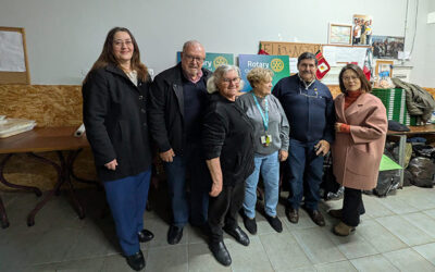 Entrega de cabazes de Natal à CASA