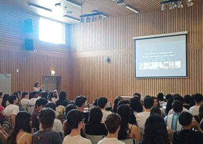 Palestra sobre "DOENÇAS SEXUALMENTE TRANSMISSÍVEIS NA ADOLESCÊNCIA"